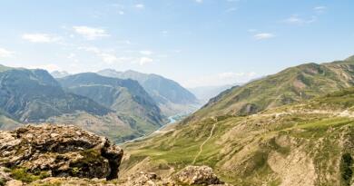 Кабардино-Балкария: Язык Тролля, замки и горячие источники. - фото 2